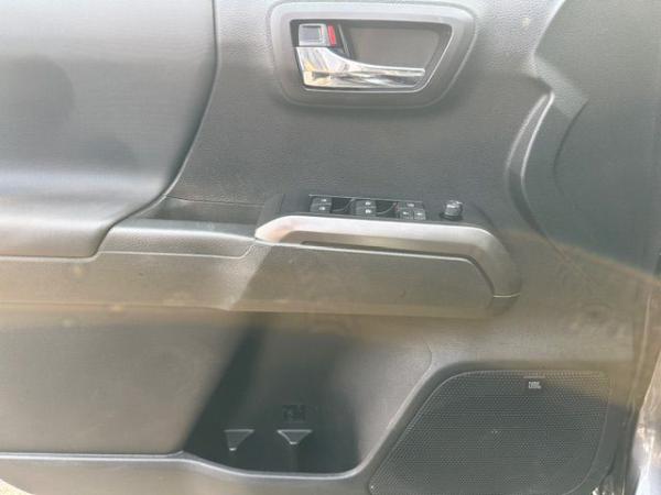 Used 2022 Toyota TACOMA DOUBLE CAB