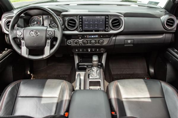 Used 2022 Toyota TACOMA DOUBLE CAB