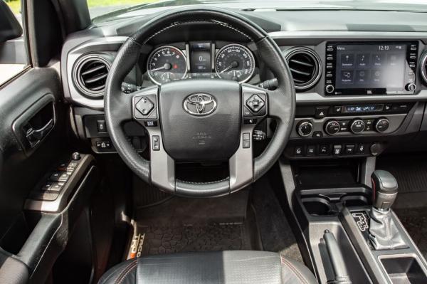 Used 2022 Toyota TACOMA DOUBLE CAB