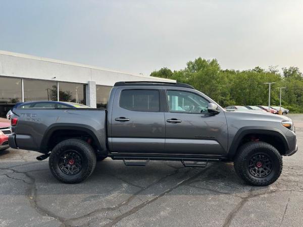 Used 2022 Toyota TACOMA DOUBLE CAB