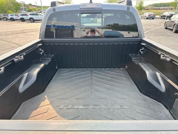 Used 2022 Toyota TACOMA DOUBLE CAB