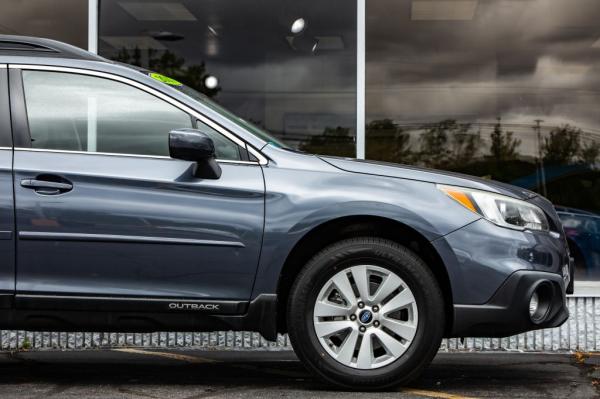 Used 2017 SUBARU OUTBACK 25I PREMIUM