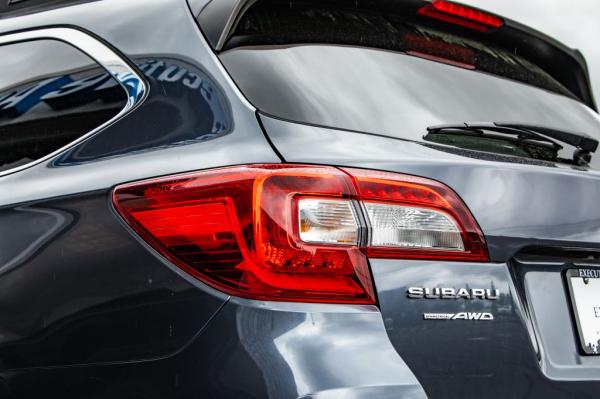 Used 2017 SUBARU OUTBACK 25I PREMIUM