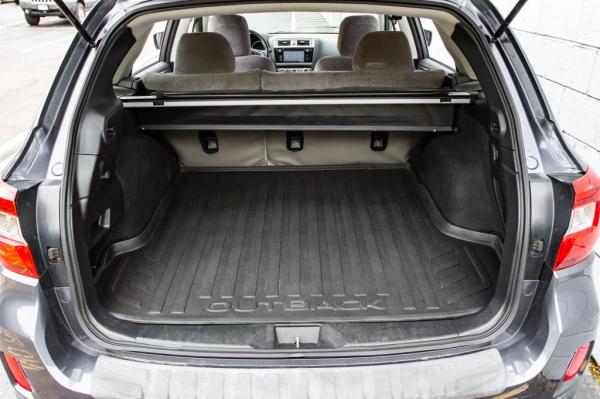 Used 2017 SUBARU OUTBACK 25I PREMIUM