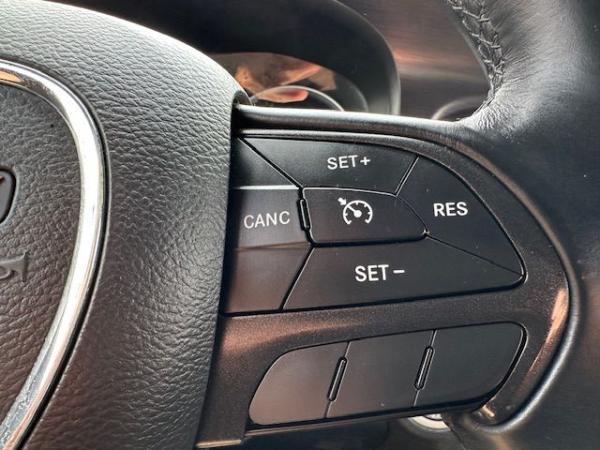 Used 2015 DODGE CHARGER SE SE