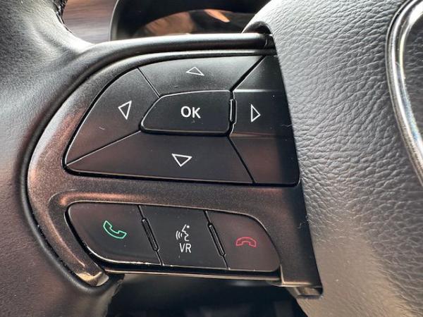 Used 2015 DODGE CHARGER SE SE