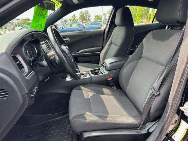 Used 2015 DODGE CHARGER SE SE