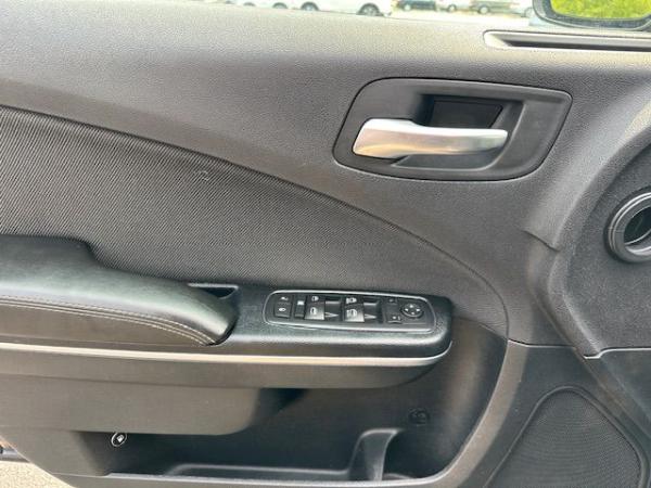 Used 2015 DODGE CHARGER SE SE