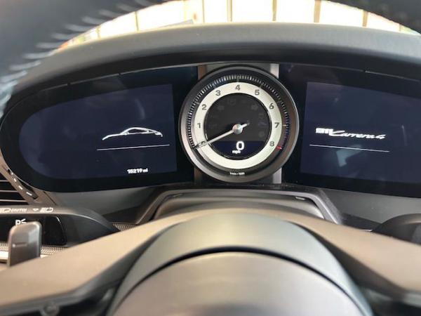 Used 2022 PORSCHE 911 CARRERA 4