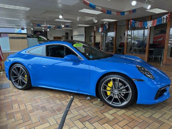Used 2022 PORSCHE 911 CARRERA 4