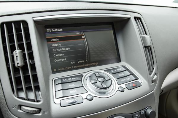 Used 2015 INFINITI Q40 sedan