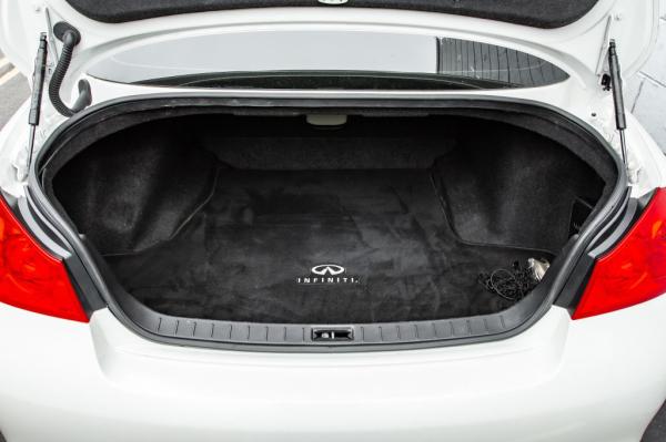 Used 2015 INFINITI Q40 sedan