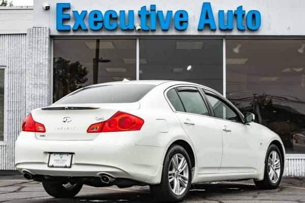 Used 2015 INFINITI Q40 sedan