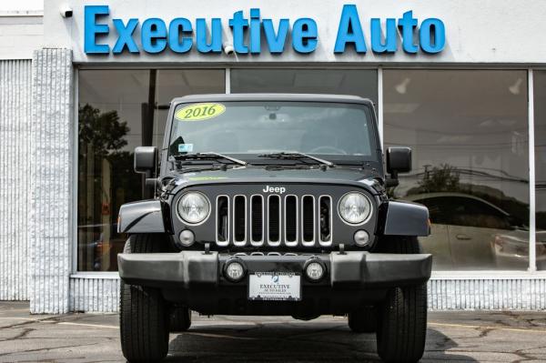 Used 2016 JEEP WRANGLER UNLIMI SAHARA