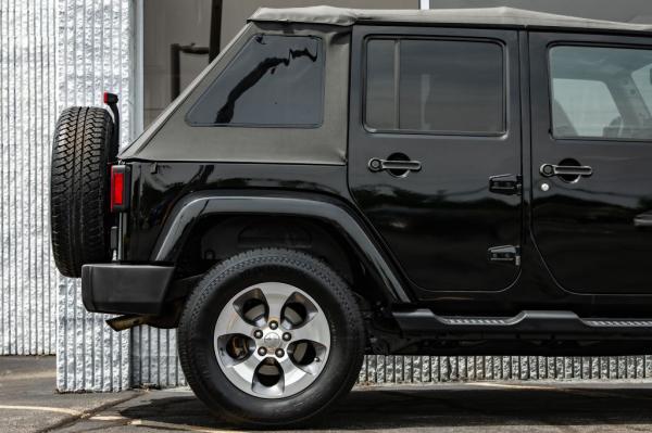 Used 2016 JEEP WRANGLER UNLIMI SAHARA