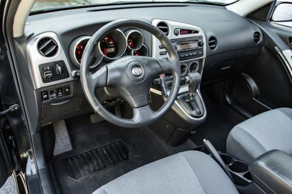Used 2006 Toyota COROLLA MATRIX XR