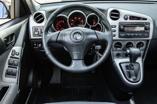 Used 2006 Toyota COROLLA MATRIX XR