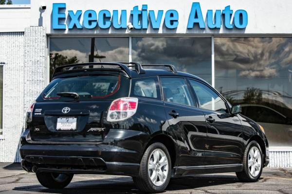 Used 2006 Toyota COROLLA MATRIX XR