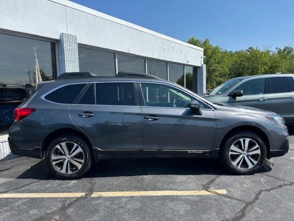 Used 2019 SUBARU OUTBACK 25I LIMITED