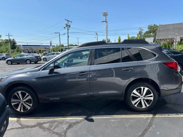 Used 2019 SUBARU OUTBACK 25I LIMITED