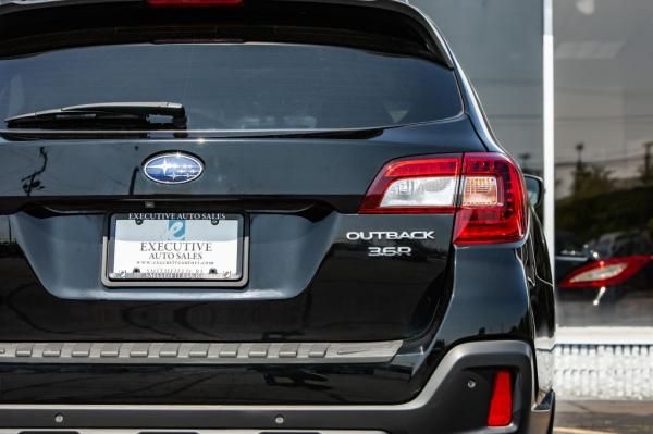 Used 2018 SUBARU OUTBACK TOURING
