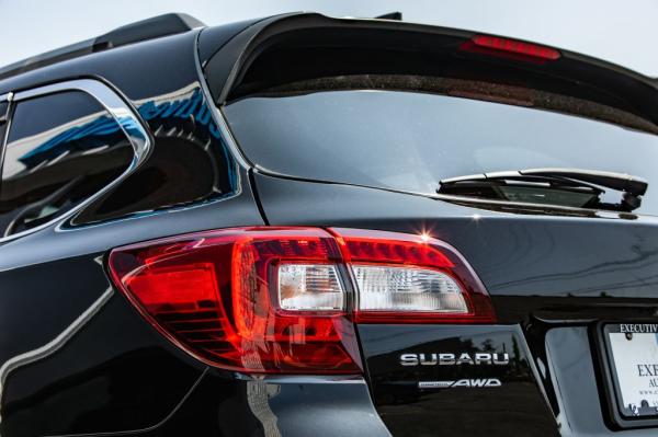 Used 2018 SUBARU OUTBACK TOURING