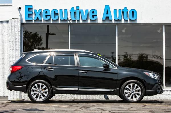 Used 2018 SUBARU OUTBACK TOURING