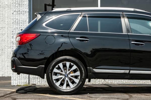 Used 2018 SUBARU OUTBACK TOURING