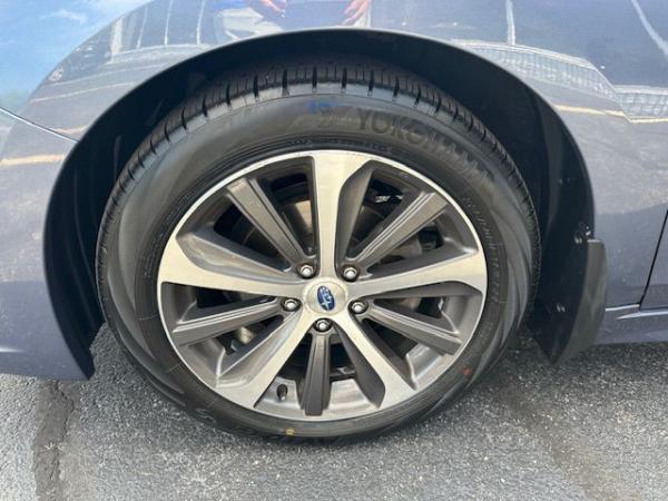 Used 2015 SUBARU LEGACY LIMITED 25I LIMITED