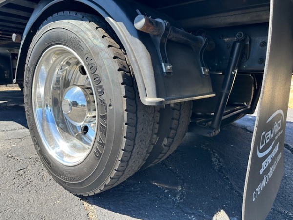 Used 2022 Kenworth CONST T270 flat bed