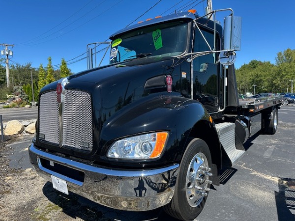 Used 2022 Kenworth CONST T270 flat bed