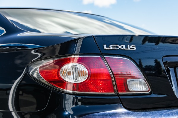 Used 2004 LEXUS ES 330