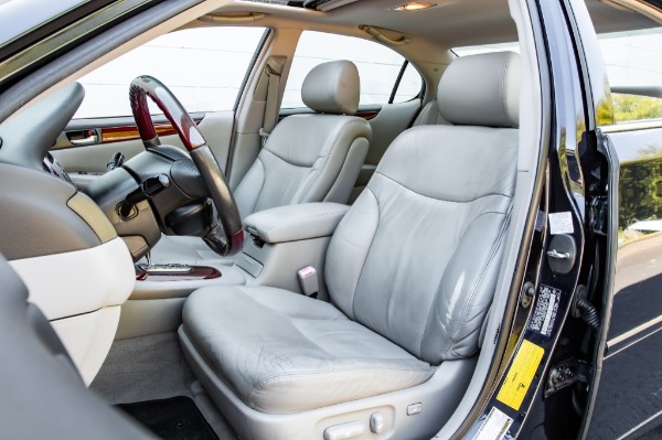 Used 2004 LEXUS ES 330