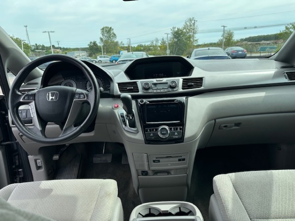 Used 2016 HONDA ODYSSEY SE SE