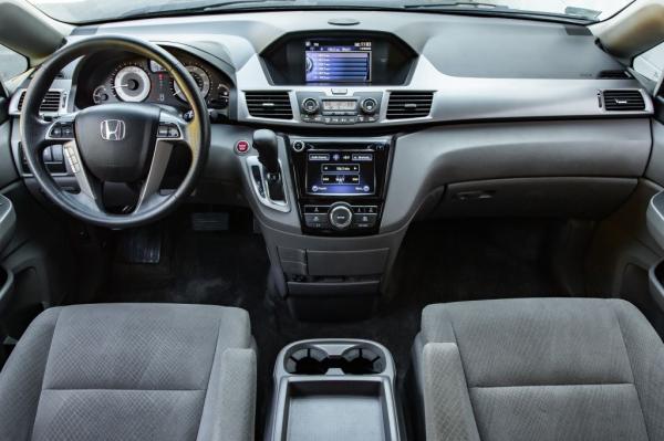 Used 2015 HONDA ODYSSEY EX
