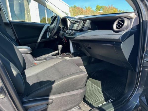 Used 2018 Toyota RAV4 LE