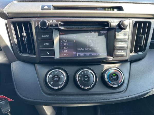 Used 2018 Toyota RAV4 LE