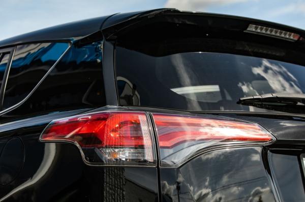 Used 2018 Toyota RAV4 LE