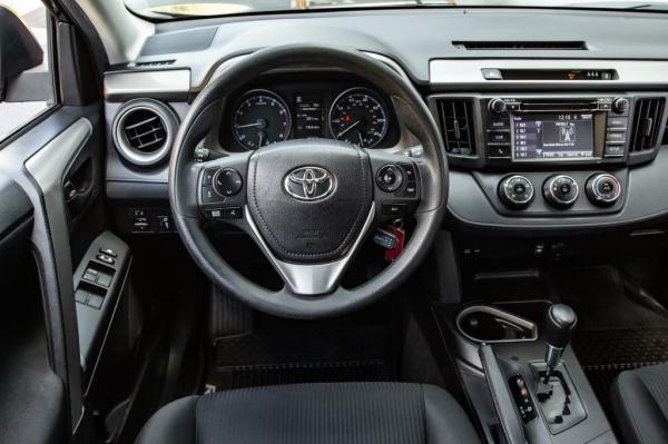 Used 2018 Toyota RAV4 LE