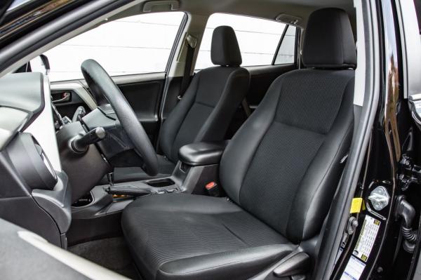 Used 2018 Toyota RAV4 LE