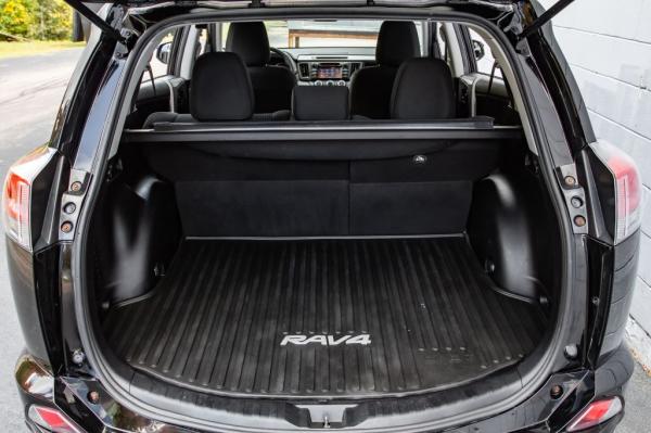 Used 2018 Toyota RAV4 LE