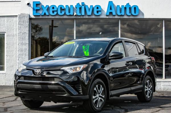 Used 2018 Toyota RAV4 LE