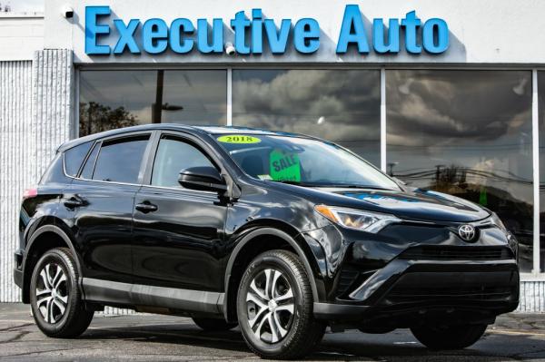 Used 2018 Toyota RAV4 LE