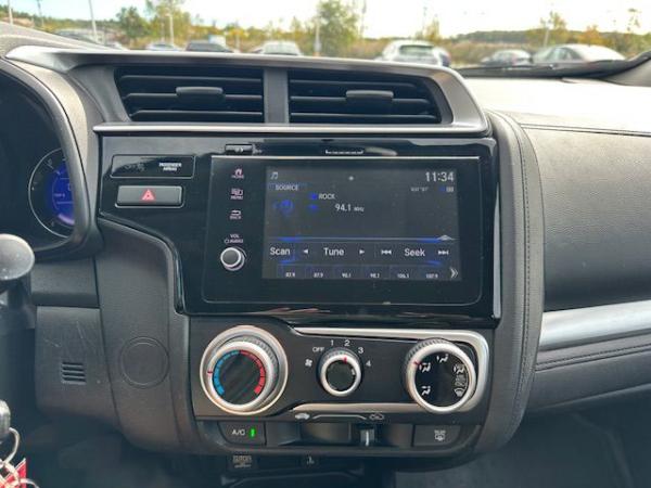 Used 2018 HONDA FIT SPORT
