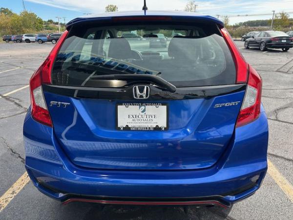 Used 2018 HONDA FIT SPORT