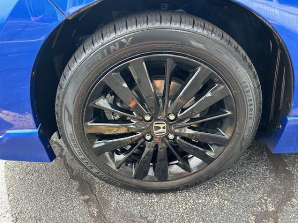 Used 2018 HONDA FIT SPORT