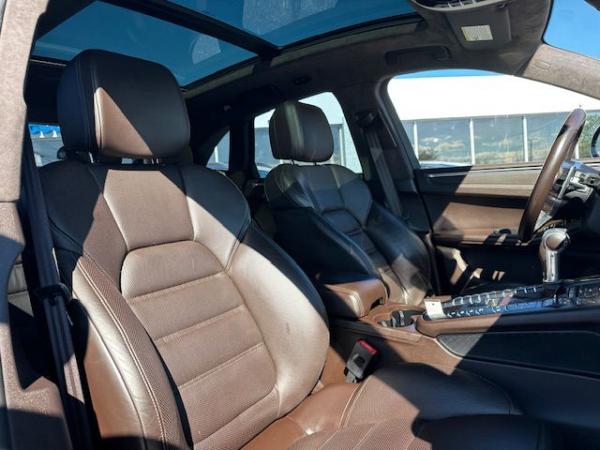 Used 2017 PORSCHE MACAN TURBO TURBO