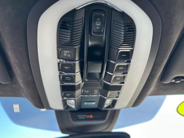 Used 2017 PORSCHE MACAN TURBO TURBO