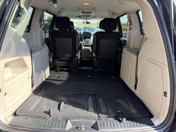 Used 2016 DODGE GRAND CARAVAN SXT