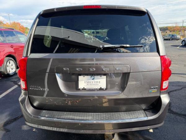 Used 2016 DODGE GRAND CARAVAN SXT